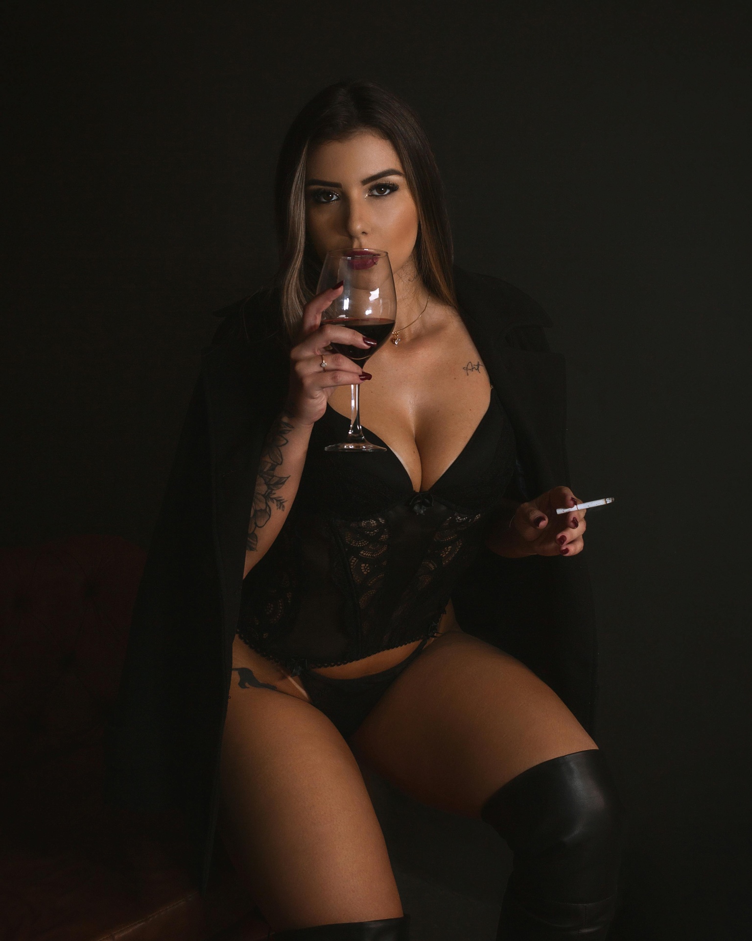 Champagne service for corporate guests